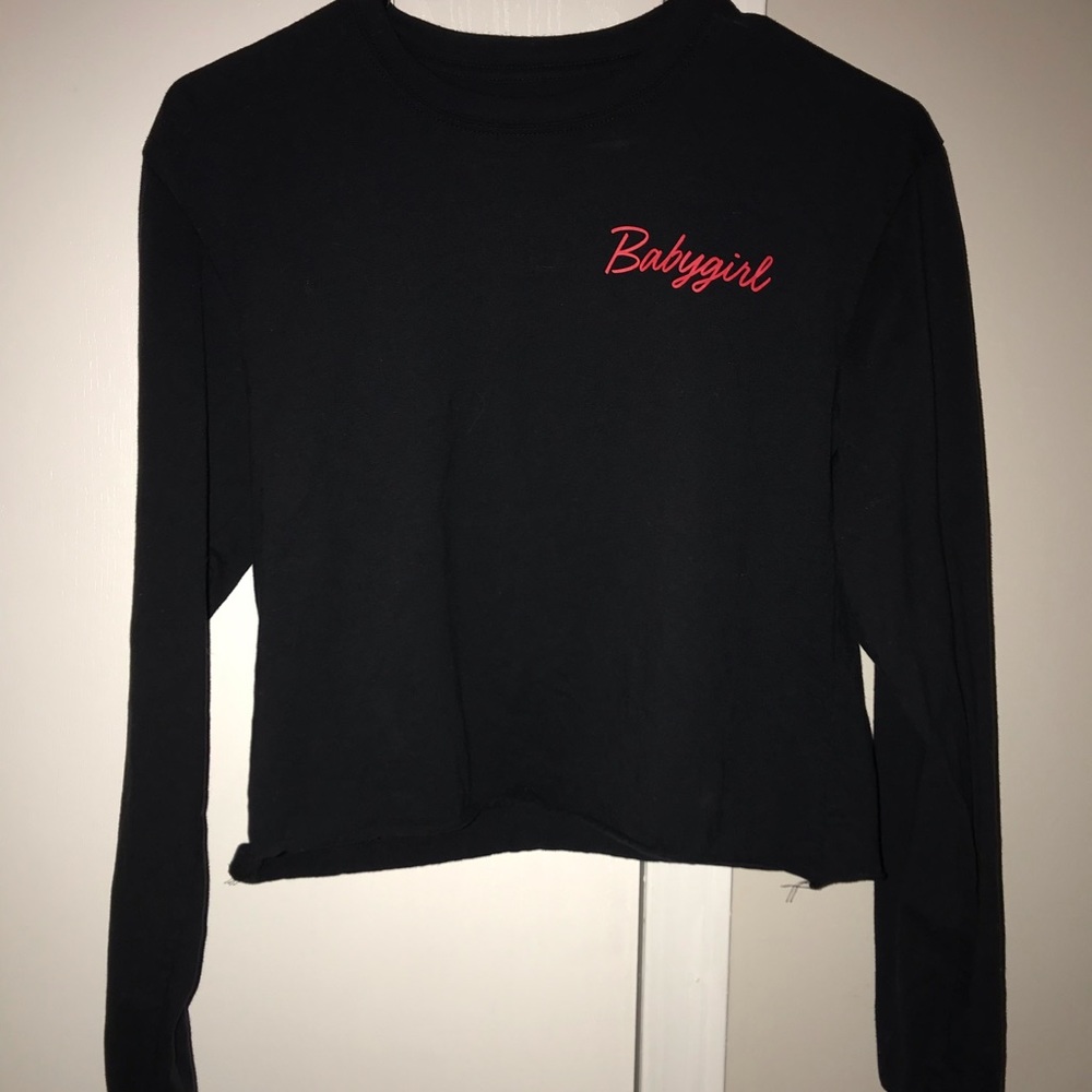 Cropped Babygirl Long Sleeve Tee